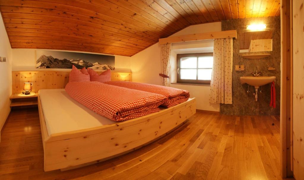 Tobadillerhof Villa Wenns Room photo